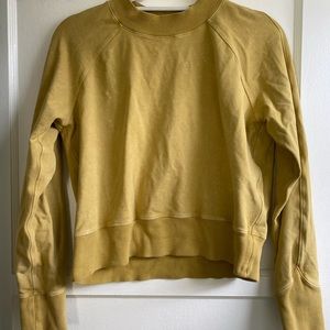 Lululemon cropped crew